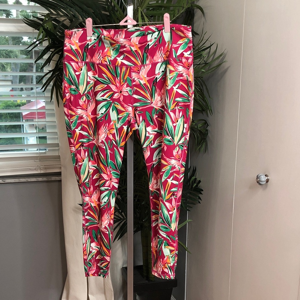 crown & ivy Pink and Green Leggings